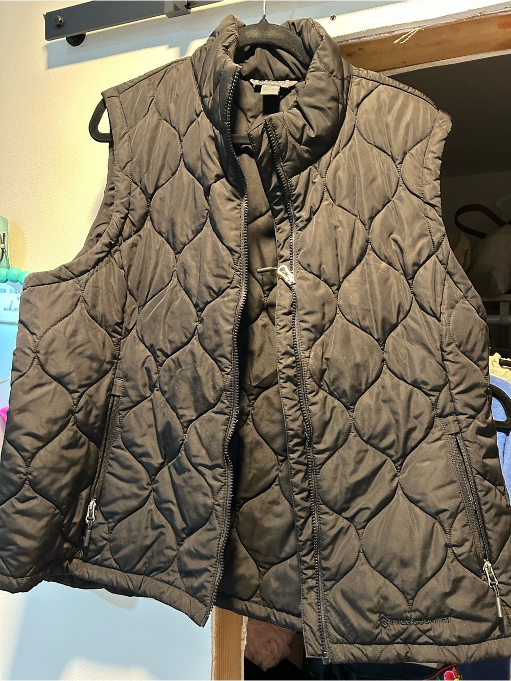 Free Country Quilted Puffer Vest in Brown